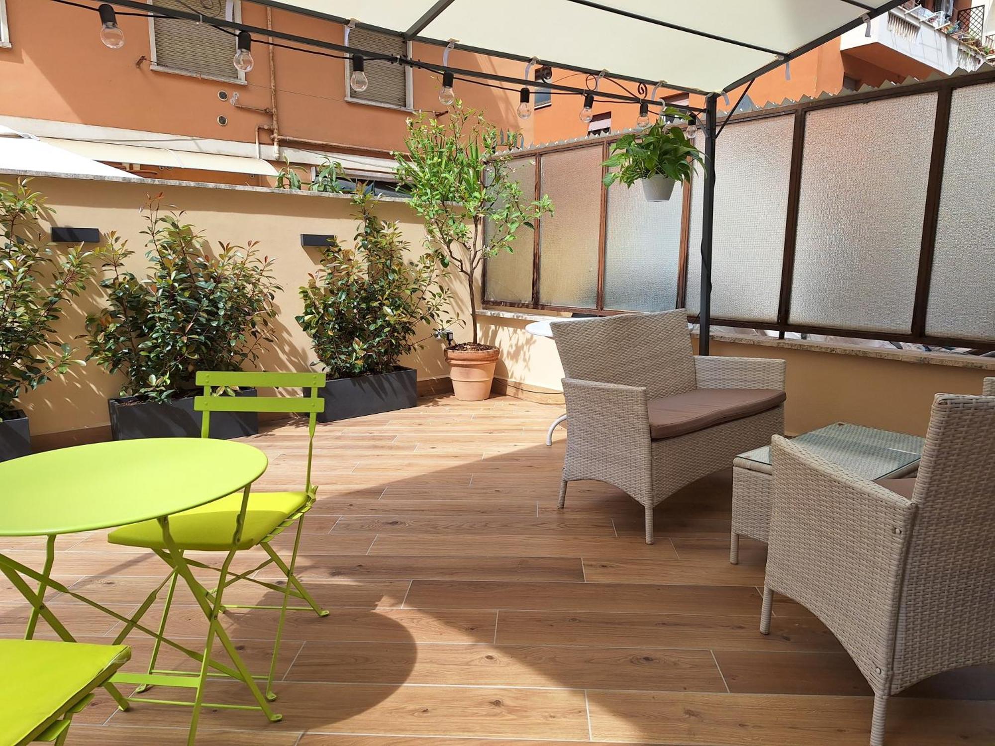 Lejlighed Peaceful 2 Bedrooms With Patio, Near Metro A *