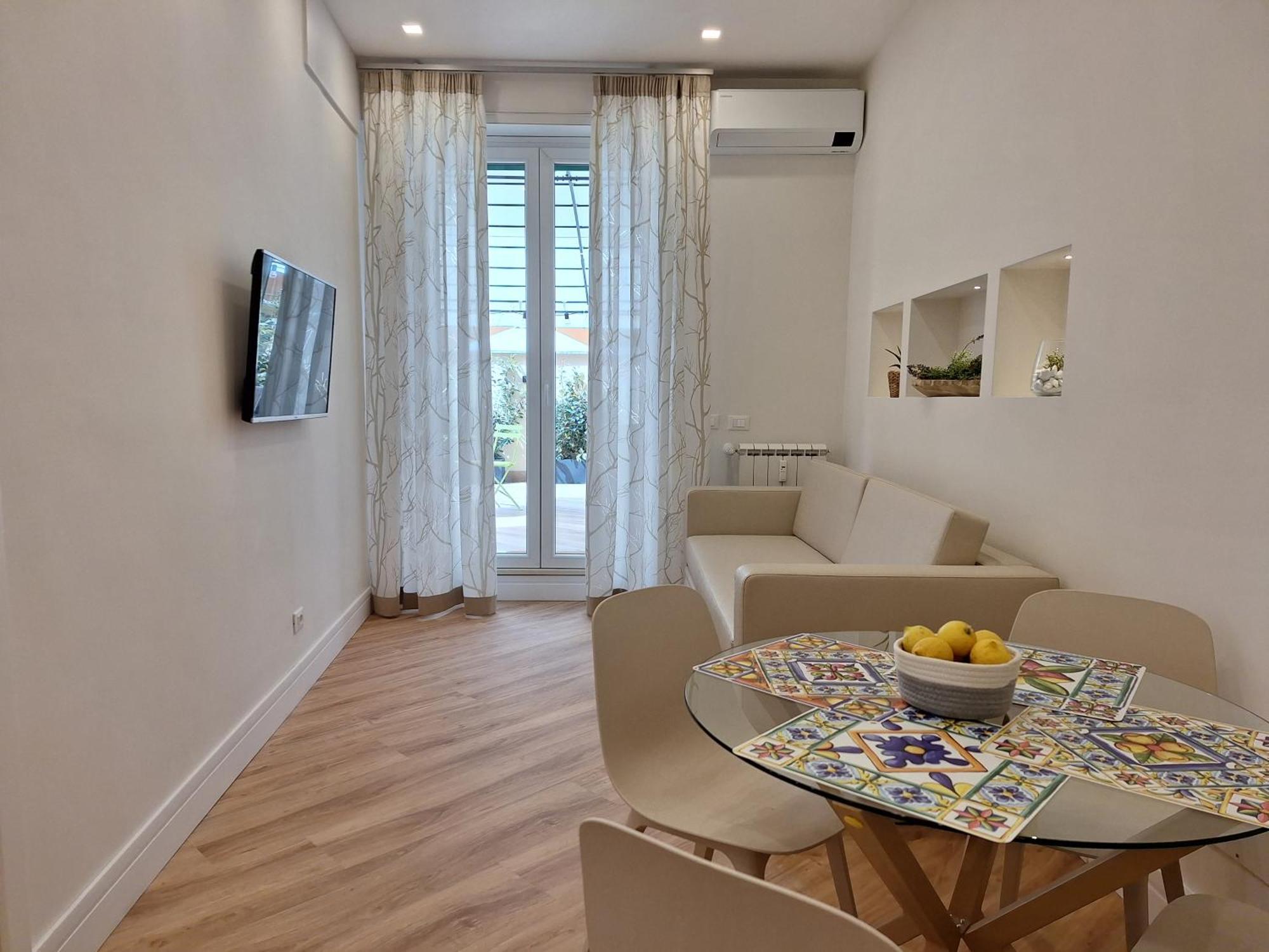 Lägenhet Peaceful 2 Bedrooms With Patio, Near Metro A *