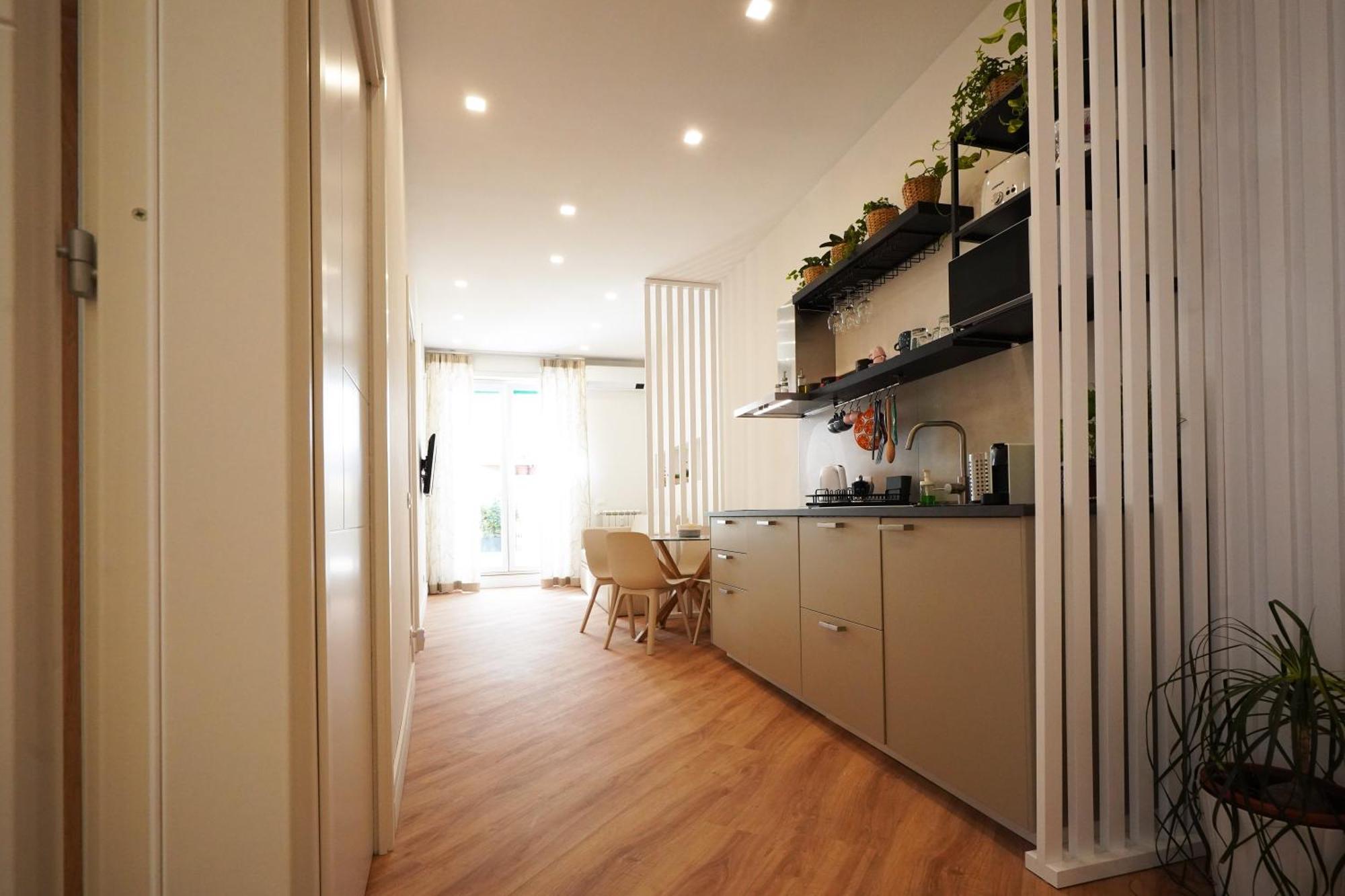 Peaceful 2 Bedrooms With Patio, Near Metro A Lägenhet *
